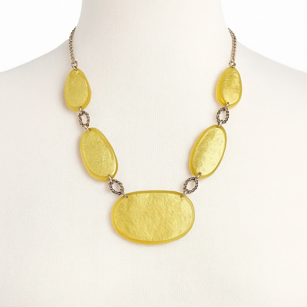 Yellow Resin Statement Necklace‎ | Gold Chain Modern Chic